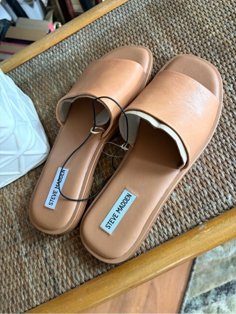 Steve Madden Leather Slide Sandals Camel brown women’s size 11 open toe NEW - Picture 4 of 6